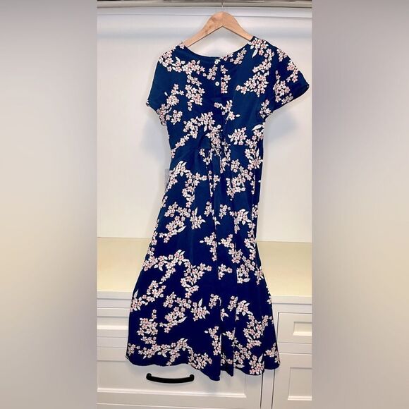 NWT Bobeau Short Flutter sleeve open back midi dress- navy- size M - Picture 4 of 7